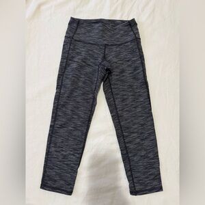 Athleta black and white stripe chatturanga leggings